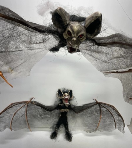 Vtg zombie hairy vampire bat - zombie,