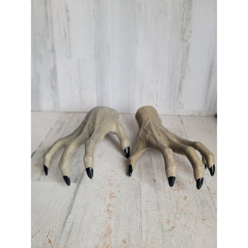 Halloween scary wall hanging
